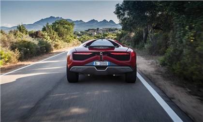 Italdesign Giugiaro Parcour, 2013 - The undertray is smooth for both aerodynamics and off-road clearance - Photo by Davey G. Johnson.